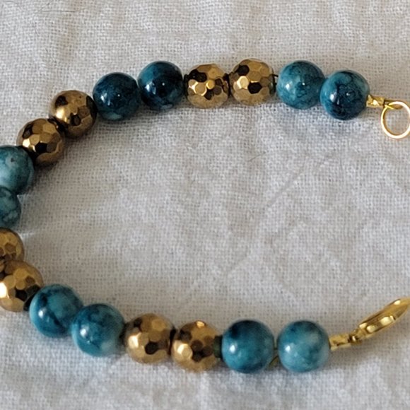 Teal and White Swirl and Gold Bracelet - Picture 2 of 9